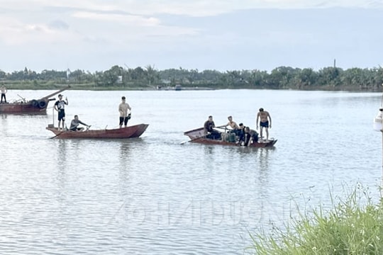 Lại thêm một học sinh bị đuối nước tử vong khi tắm sông